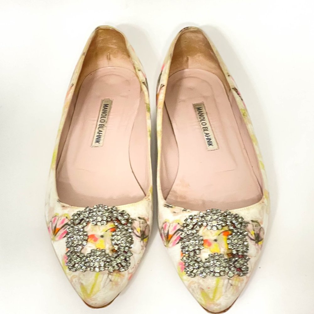 Manolo Hangisi Butterfly Flats- Size 40